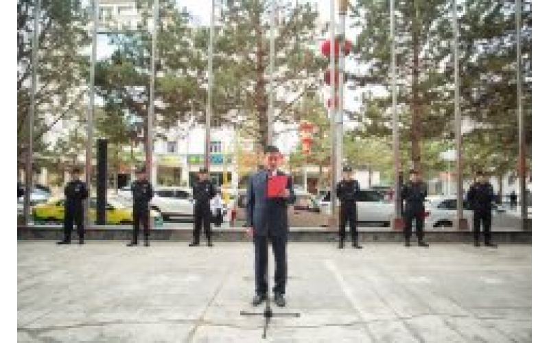 慶賀祖國(guó)70華誕，野馬集團(tuán)舉行升旗儀式！